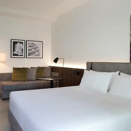 J Hotel Turin